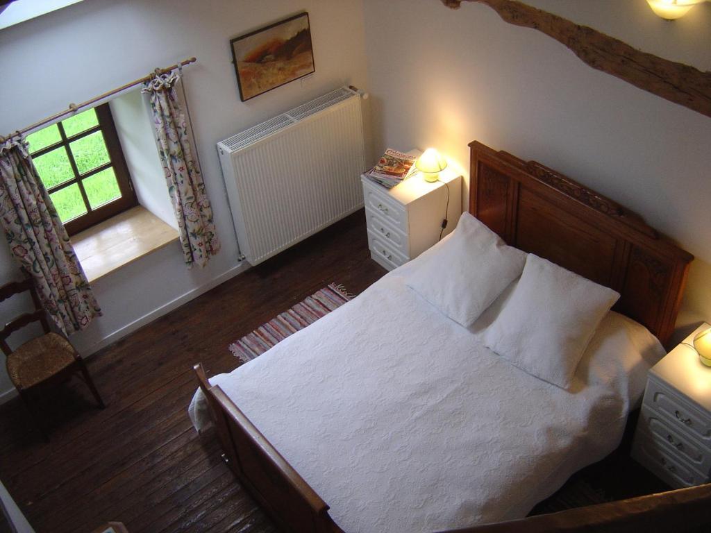 Les Trois Chenes Bed and Breakfast Videix Rum bild