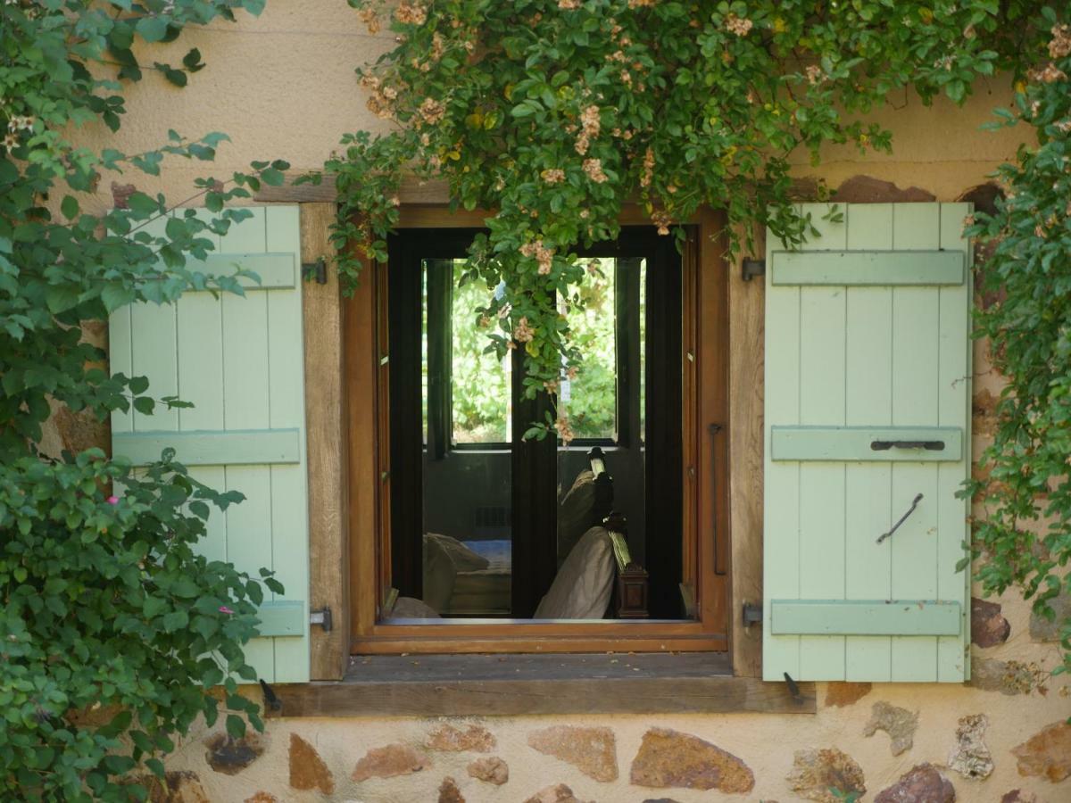 Les Trois Chenes Bed and Breakfast Videix Exteriör bild