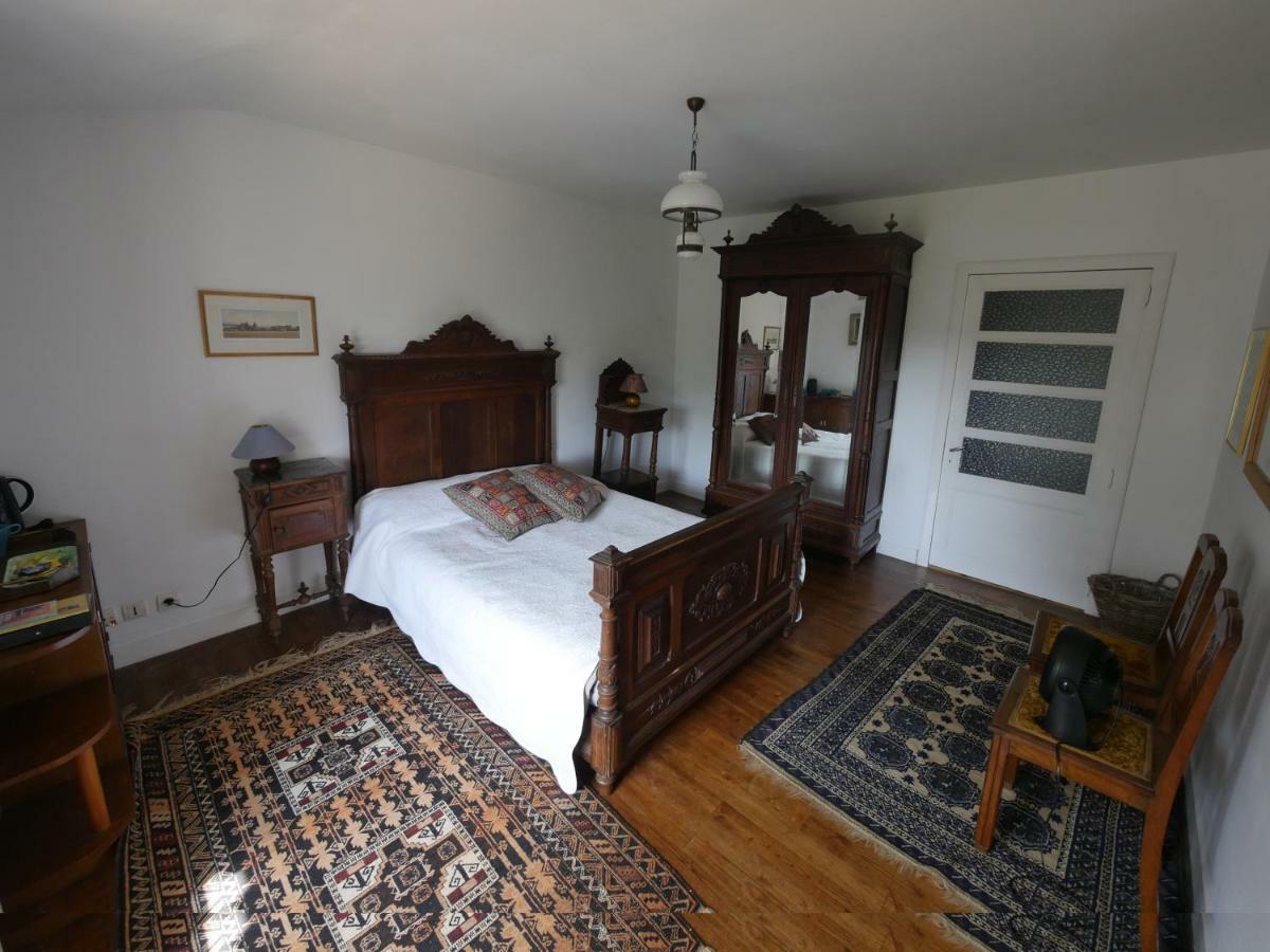Les Trois Chenes Bed and Breakfast Videix Exteriör bild